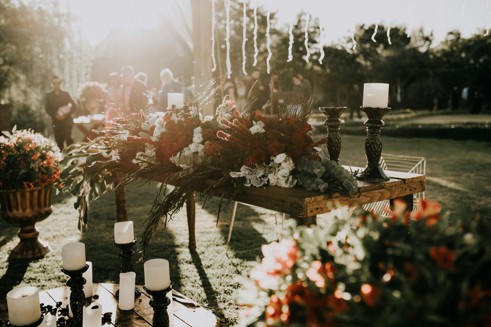 The Ultimate Guide to Hiring Candles for Your Wedding in Melbourne, Australia
